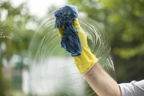 Local house cleaning support for family homes in Hammersmith