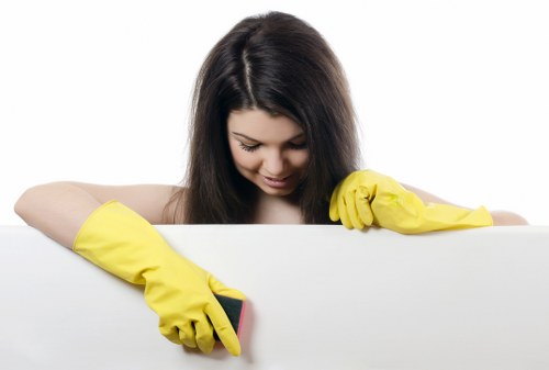 End of tenancy kitchen cleaning in a Hammersmith property